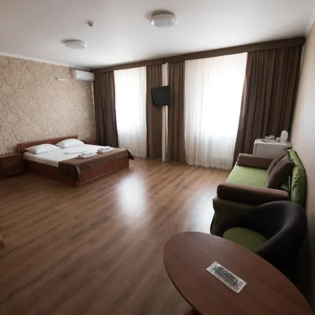 Hotel Lama 2-3
